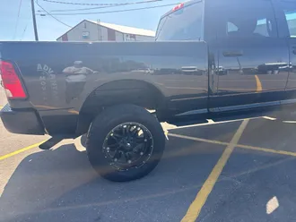 2015 Ram 3500 photo 3