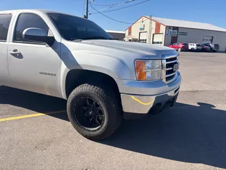 2012 GMC Sierra 1500 photo 2