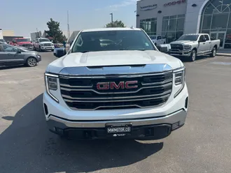 2025 GMC Sierra 1500 photo 2