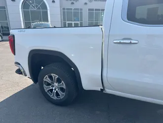 2025 GMC Sierra 1500 photo 4