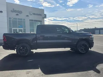 2025 Ram 1500 photo 4