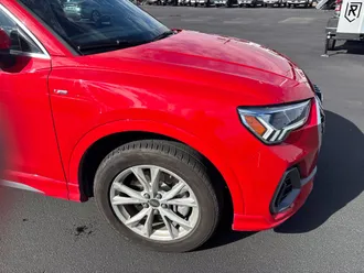 2025 Audi Q3 photo 2