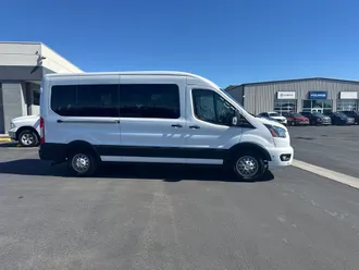 2025 Ford Transit-350 photo 5