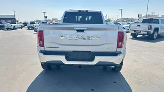 2026 Ram 3500 photo 7