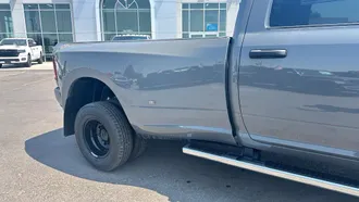 2026 Ram 3500 photo 4