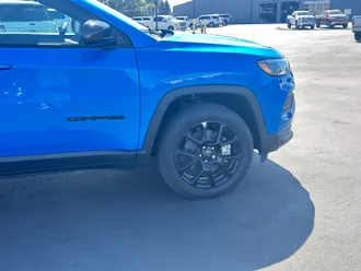 2026 Jeep Compass photo 3