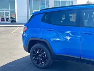 2026 Jeep Compass photo 4