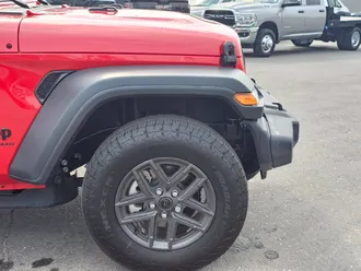 2026 Jeep Wrangler photo 2
