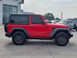 2026 Jeep Wrangler photo 4