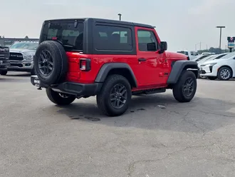 2026 Jeep Wrangler photo 5