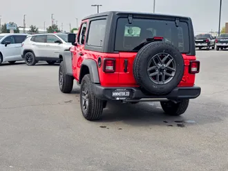 2026 Jeep Wrangler photo 7