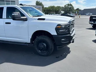 2026 Ram 3500 photo 3