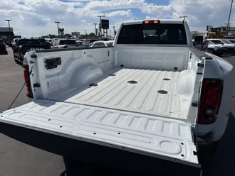 2026 Ram 3500 photo 7