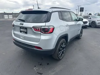 2026 Jeep Compass photo 5