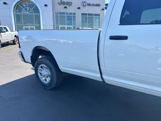 2026 Ram 2500 photo 4
