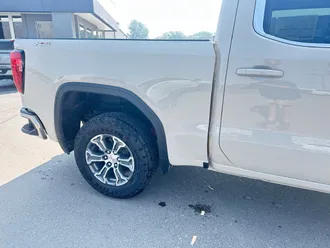 2026 GMC Sierra 1500 photo 4