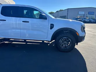 2025 Ford Ranger photo 3