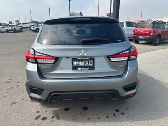 2025 Mitsubishi Outlander Sport photo 6