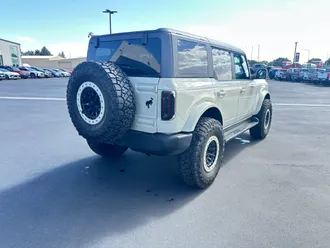 2025 Ford Bronco photo 6