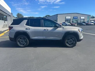 2027 GMC Terrain photo 5