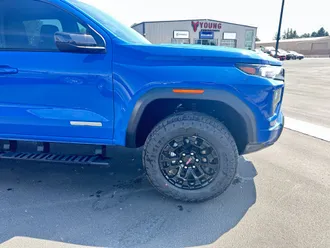 2026 GMC Canyon photo 3