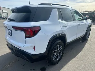 2026 GMC Terrain photo 3