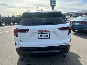 2026 GMC Terrain photo 4