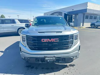 2026 GMC Sierra 1500 photo 2