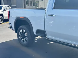 2026 GMC Sierra 2500HD photo 4