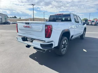 2026 GMC Sierra 2500HD photo 6