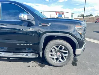2026 GMC Sierra 1500 photo 3