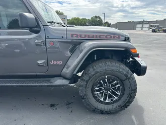 2026 Jeep Wrangler photo 3