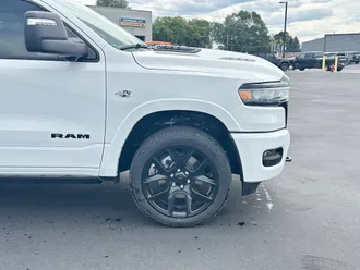 2026 Ram 1500 photo 3