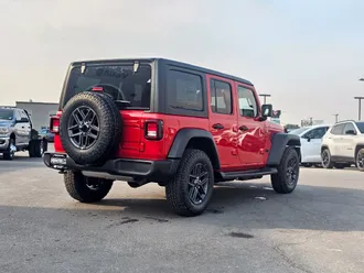 2026 Jeep Wrangler photo 5