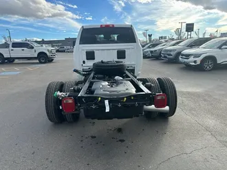 2026 Ram 3500 photo 4