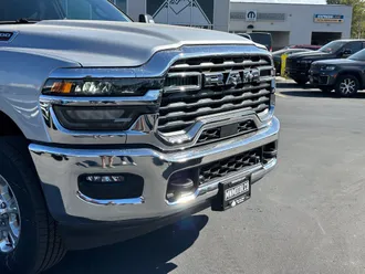 2026 Ram 3500 photo 3