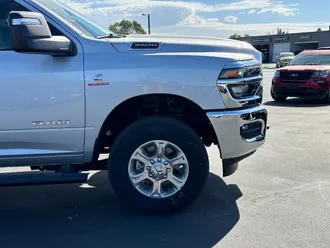 2026 Ram 3500 photo 4