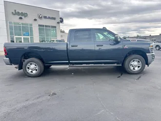 2026 Ram 3500 photo 5