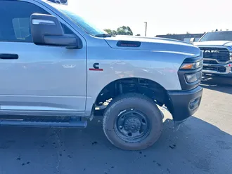 2026 Ram 2500 photo 3