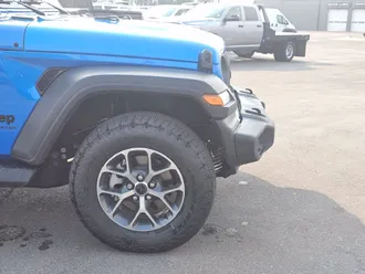 2026 Jeep Wrangler photo 2
