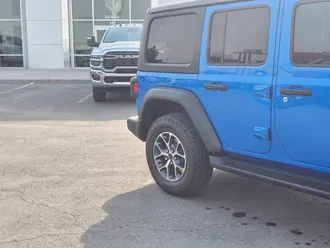 2026 Jeep Wrangler photo 3