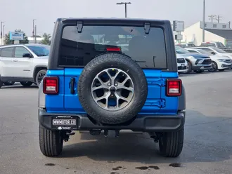 2026 Jeep Wrangler photo 6