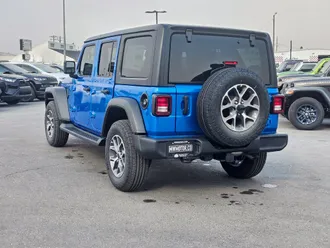 2026 Jeep Wrangler photo 7