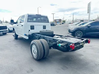 2026 Ram 3500 photo 7