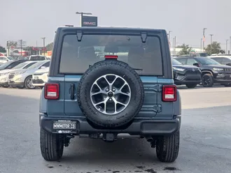2026 Jeep Wrangler photo 6