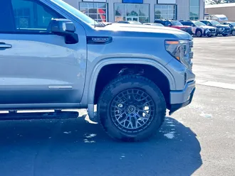 2026 GMC Sierra 1500 photo 3