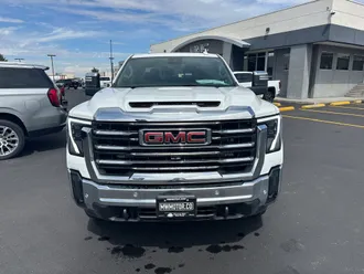 2025 GMC Sierra 2500HD photo 2