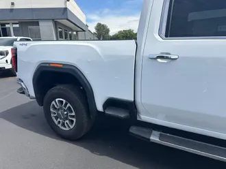 2025 GMC Sierra 2500HD photo 4