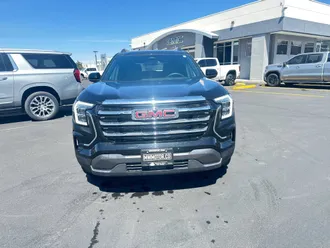 2025 GMC Terrain photo 2
