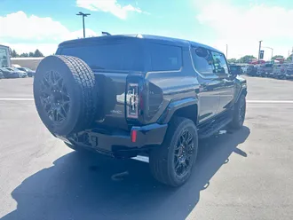 2025 GMC Hummer EV SUV photo 6